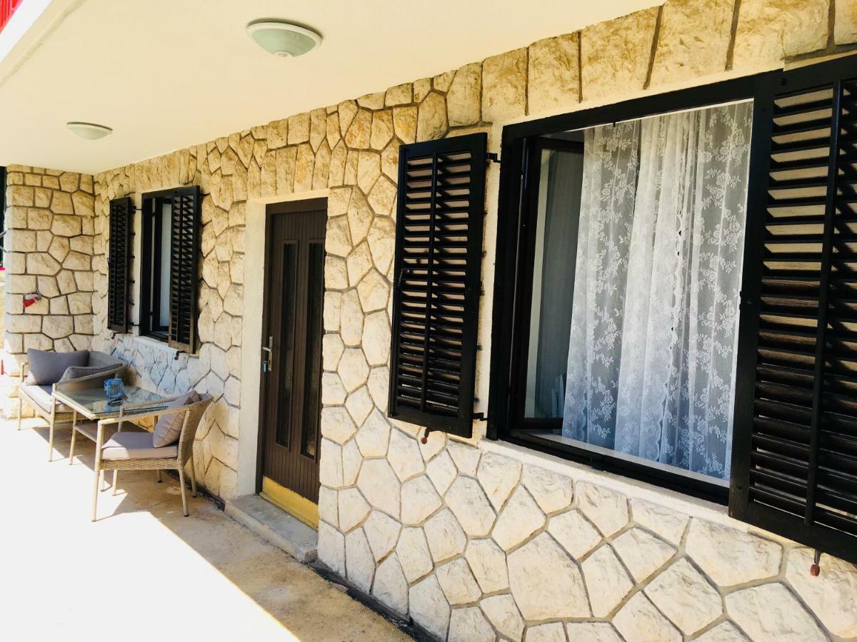 Apartments نوفي فينودولسكي المظهر الخارجي الصورة